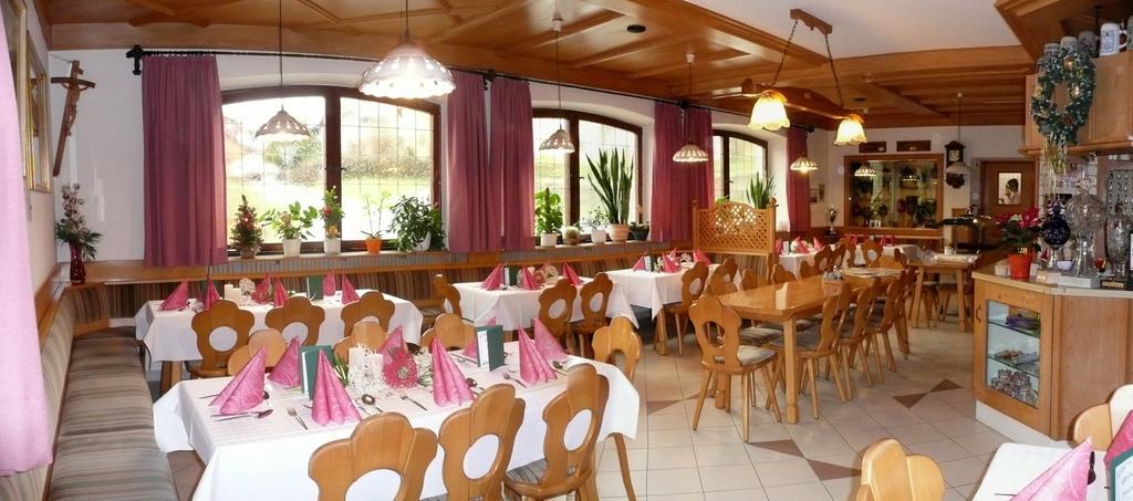 Hotel-gasthof Zum Oberen Wirt Hotel Regen