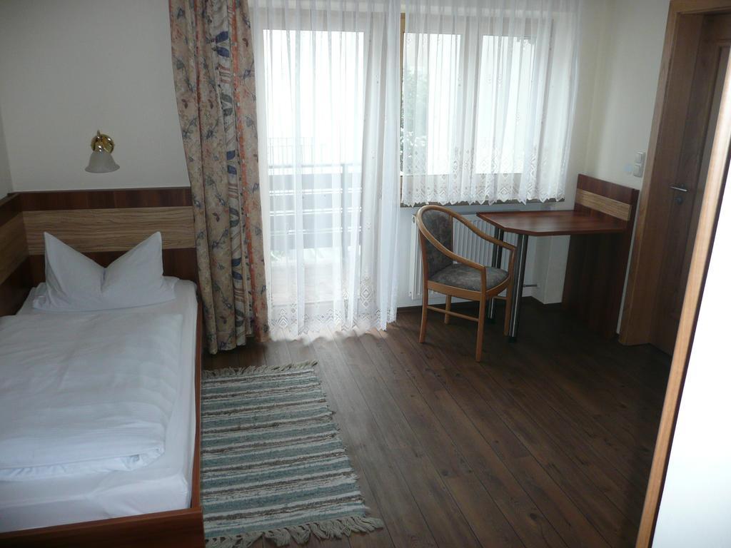 Hotel Hotel-gasthof Zum Oberen Wirt